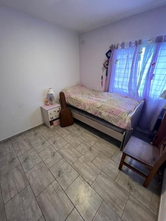 CASA EN VENTA 5 DORMITORIOS