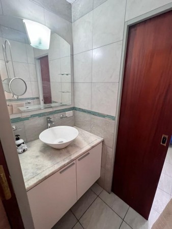 CASA EN VENTA 5 DORMITORIOS