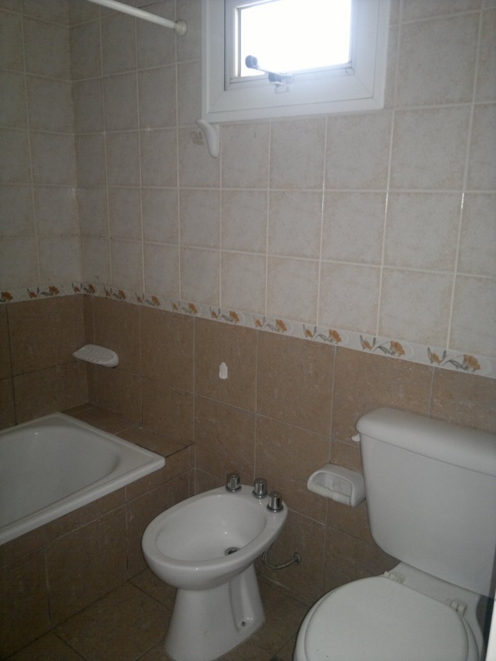 DEPARTAMENTO EN VENTA 1 DORM CON COCHERA Y BAULERA ZONA UNIVERSIDADES