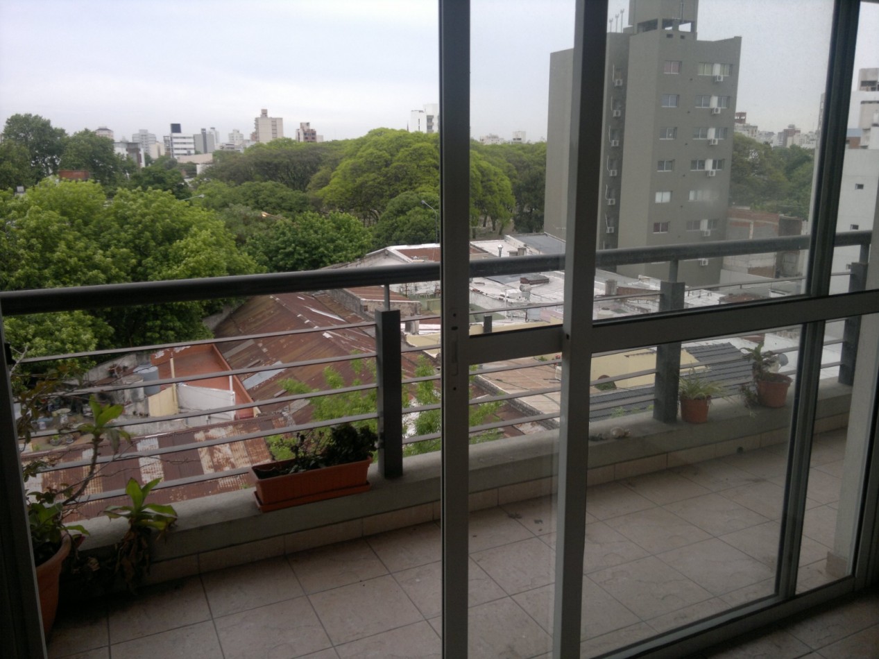 DEPARTAMENTO EN VENTA 1 DORM CON COCHERA Y BAULERA ZONA UNIVERSIDADES